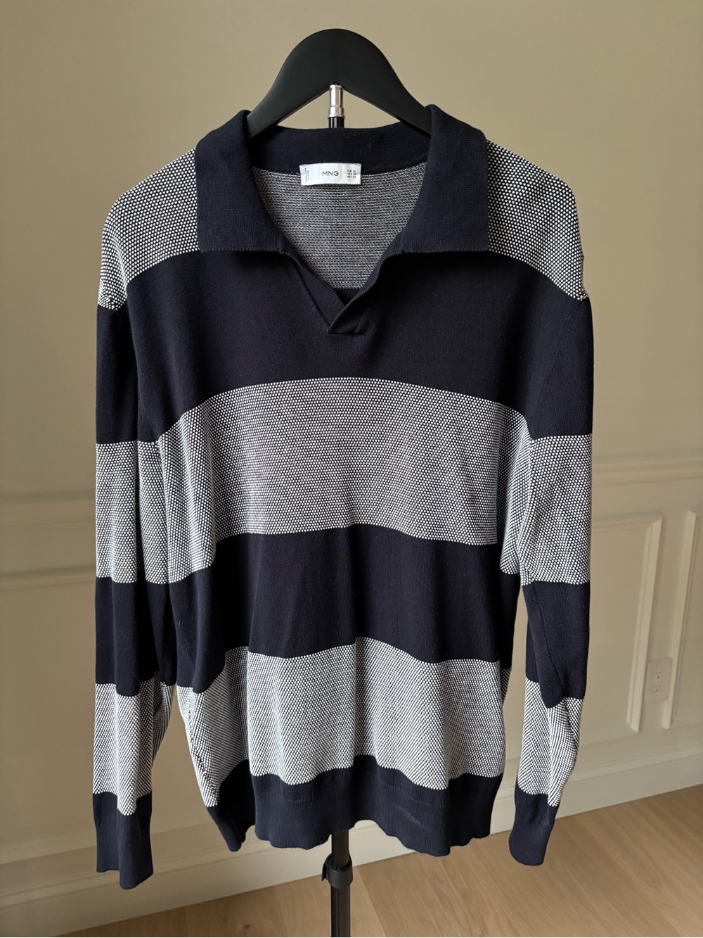 MANGO Men’s Navy & Gray Stripe V-Neck Polo Shirt, LIGHTLY WORN, SIZE XL